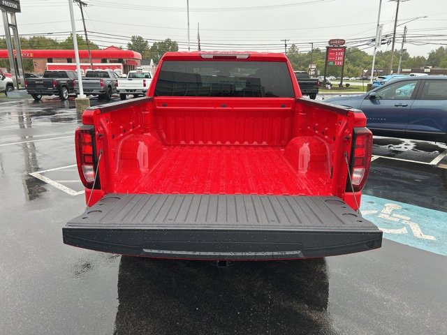 New 2026 GMC Sierra 1500 Elevation image 4