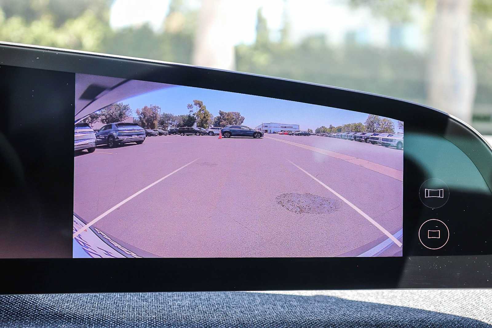 Used 2025 Lucid Air Pure RWD image 24
