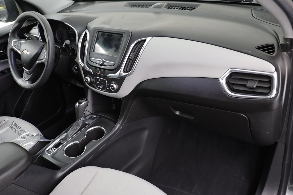 Used 2019 Chevrolet Equinox LS w/ LS Convenience Package image 19
