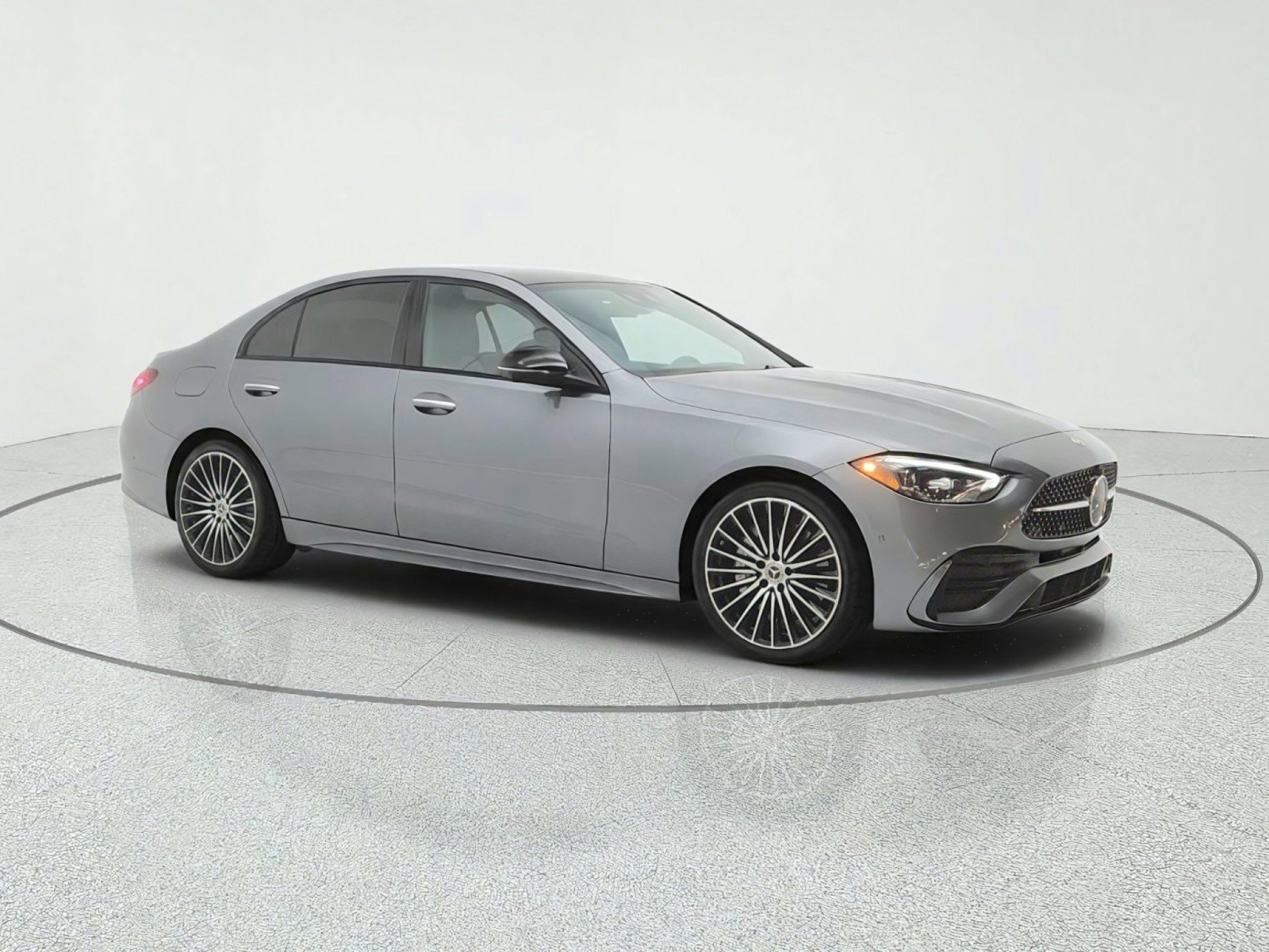 Used 2024 Mercedes-Benz C 300 Sedan image 3
