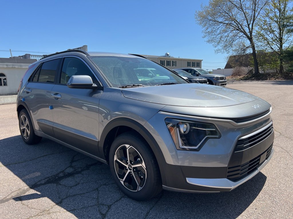 New 2025 Kia Niro EX w/ EX Cold Weather Package image 5