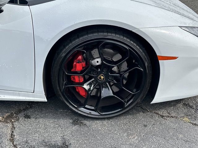 Used 2017 Lamborghini Huracan LP 580-2 image 12