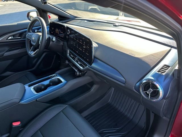 New 2026 Chevrolet Equinox EV LT AWD/4WD image 24