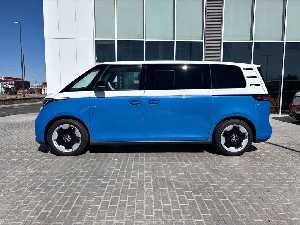 New 2025 Volkswagen ID. Buzz Pro S Plus AWD/4WD image 3