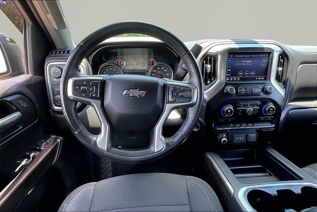 Used 2021 Chevrolet Silverado 1500 LT Trail Boss w/ Bed Protection Package AWD/4WD image 8