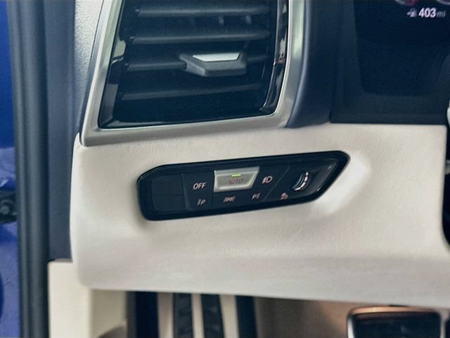 Used 2022 BMW M8 Competition AWD/4WD image 10