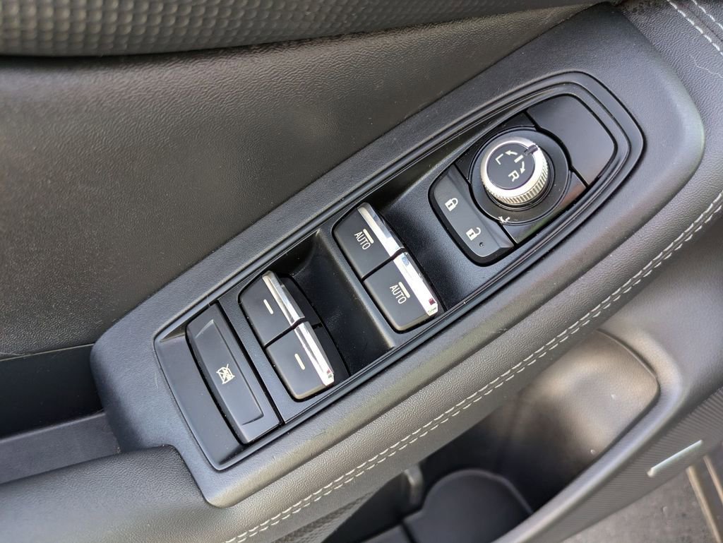 Used 2021 Subaru Forester Limited w/ Popular Package #3 image 11