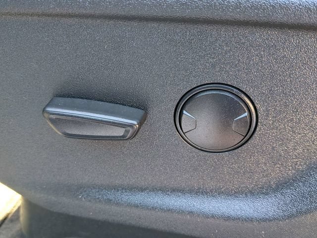 Used 2025 Ford F150 XLT w/ Equipment Group 301A Standard AWD/4WD image 19