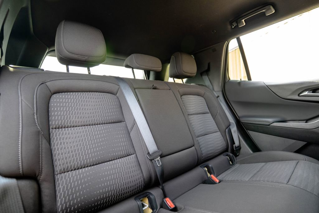 Certified 2026 Chevrolet Equinox LT w/ LPO, Floor Liner Package FWD image 28