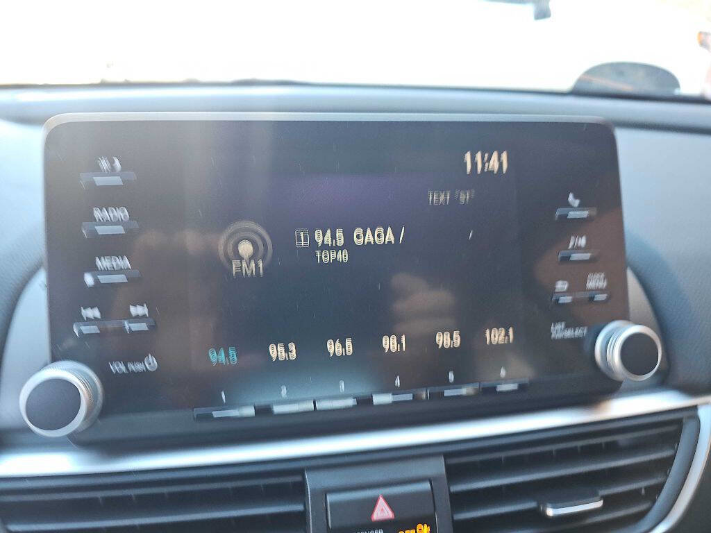 Used 2018 Honda Accord LX image 15