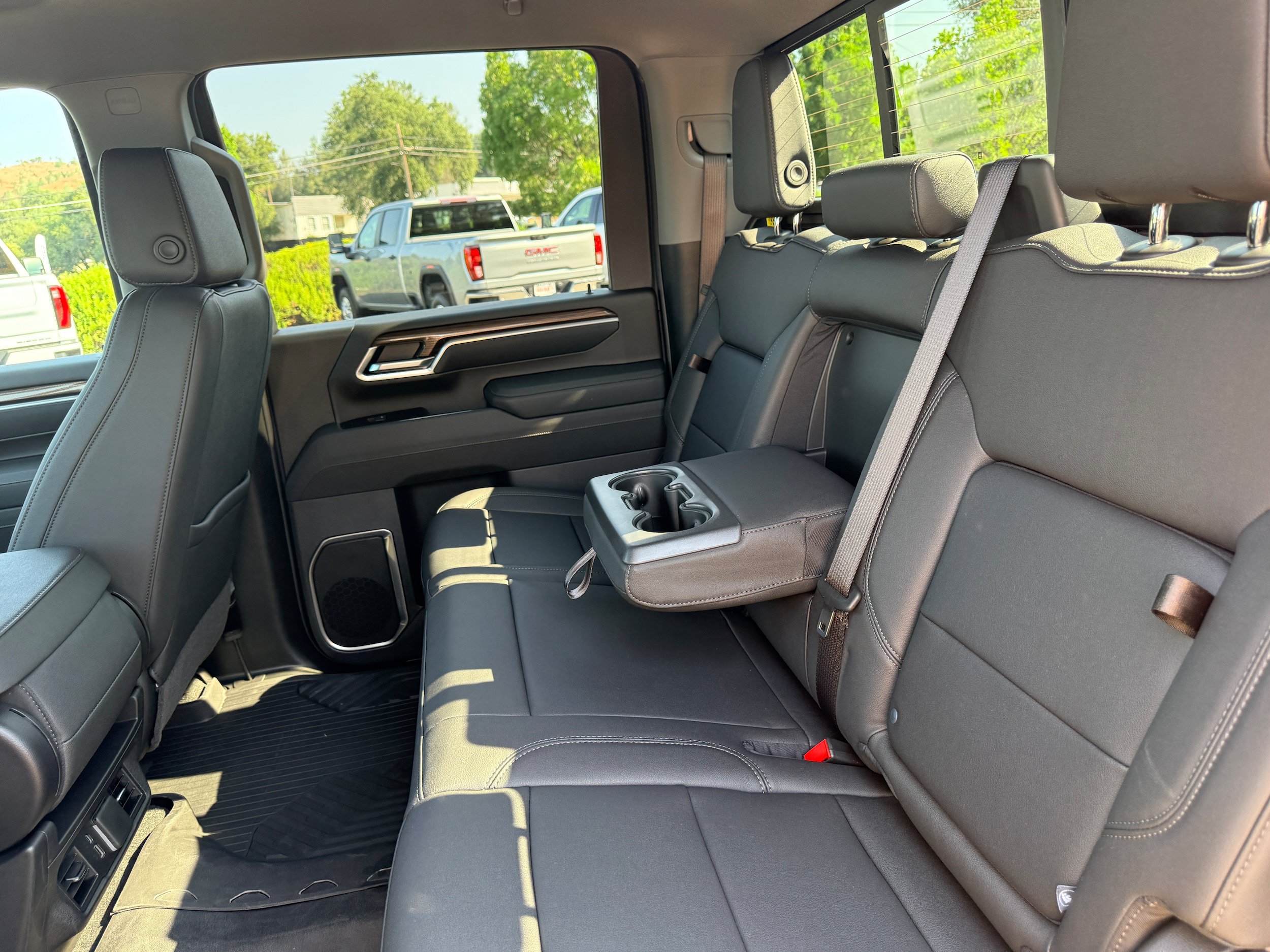 New 2026 Chevrolet Silverado 2500 LT w/ Trail Boss Package AWD/4WD image 9