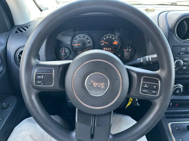 Used 2016 Jeep Compass Sport w/ Power Value Group AWD/4WD image 12