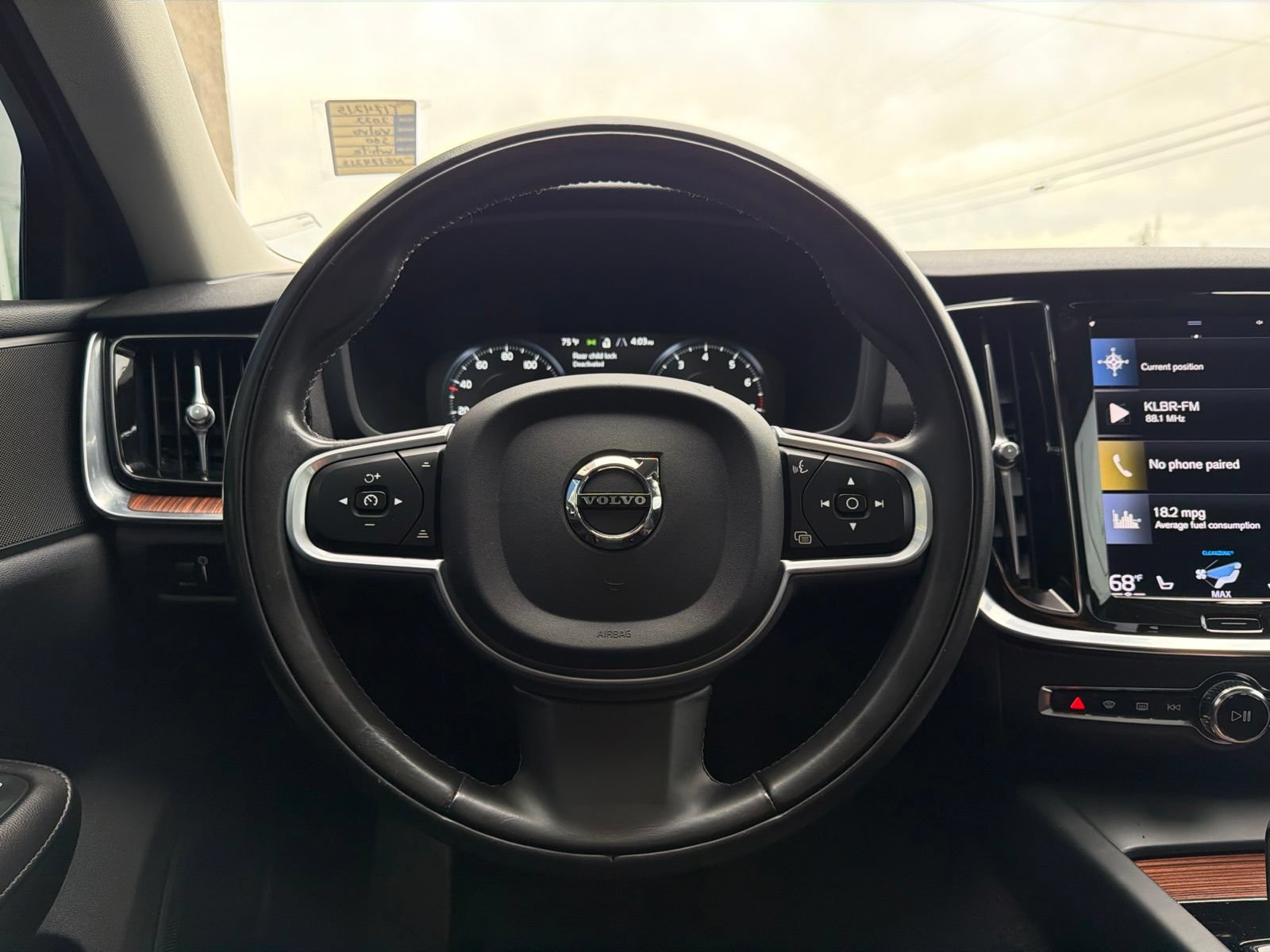 Used 2022 Volvo S60 B5 Momentum w/ Premium Package AWD/4WD image 11