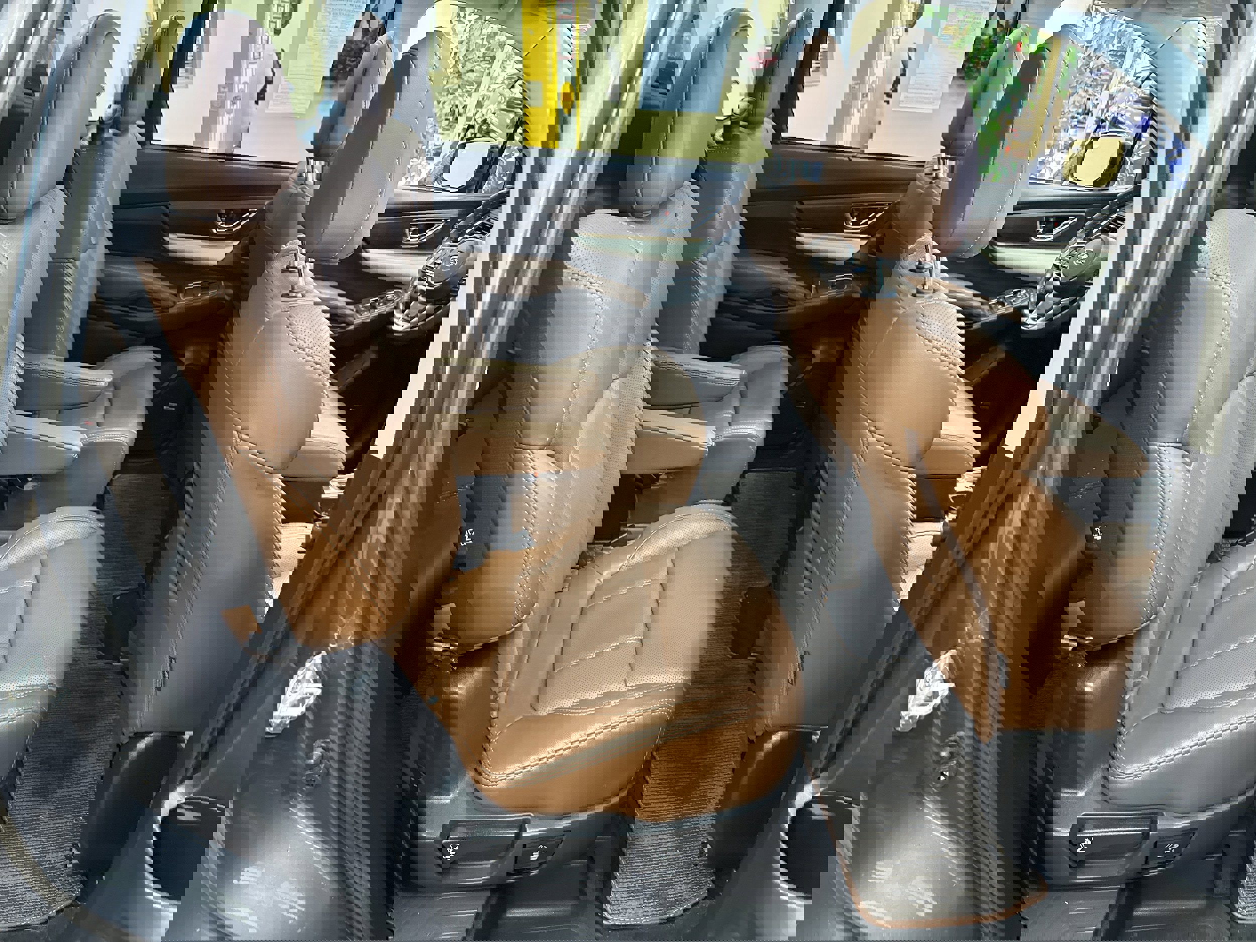 Used 2022 Subaru Ascent Touring w/ Popular Package #2A image 17