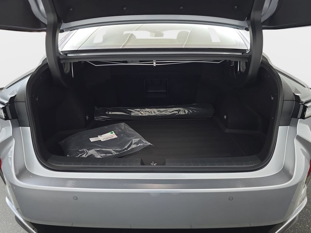New 2026 Lexus ES 500e w/ Accessory Package (Z2) AWD/4WD image 12