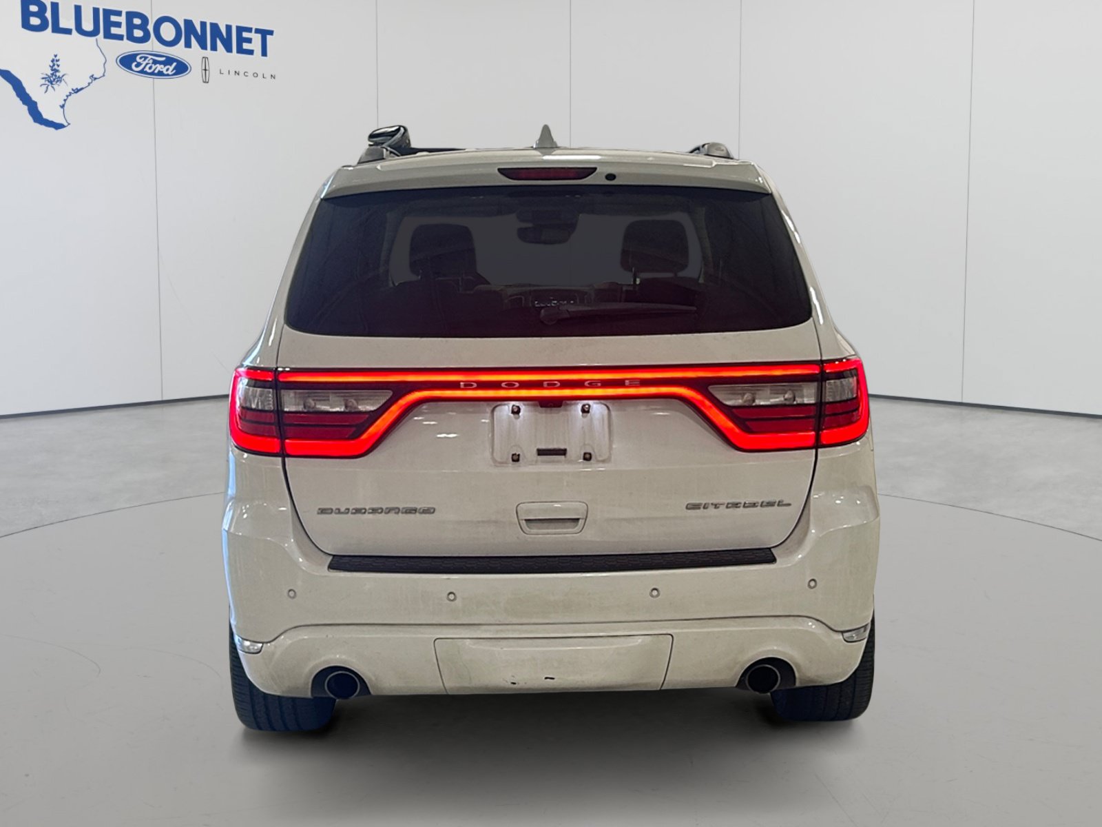 Used 2018 Dodge Durango Citadel w/ Technology Group RWD image 6