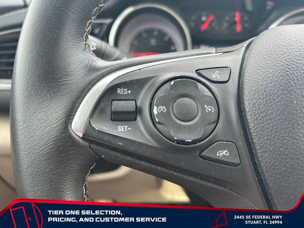 Used 2018 Buick Regal Preferred w/ Sights and Sounds Package FWD image 19