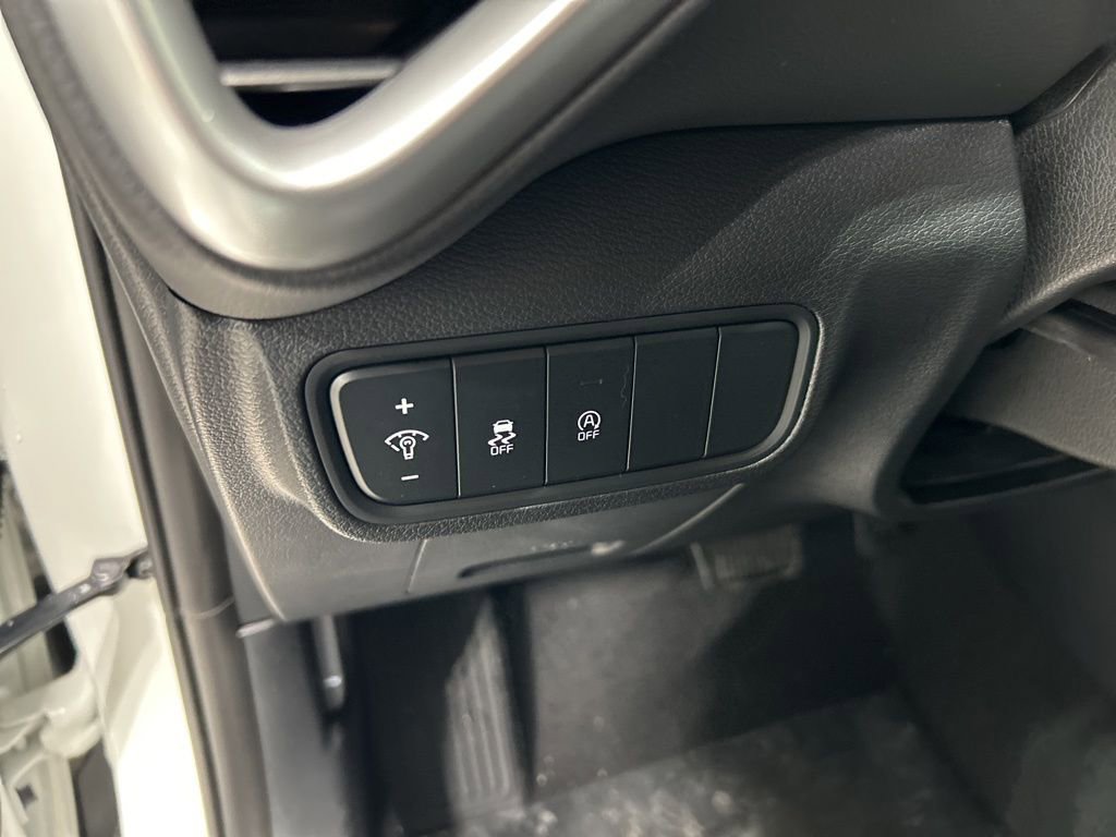 New 2025 Kia Soul LX image 11