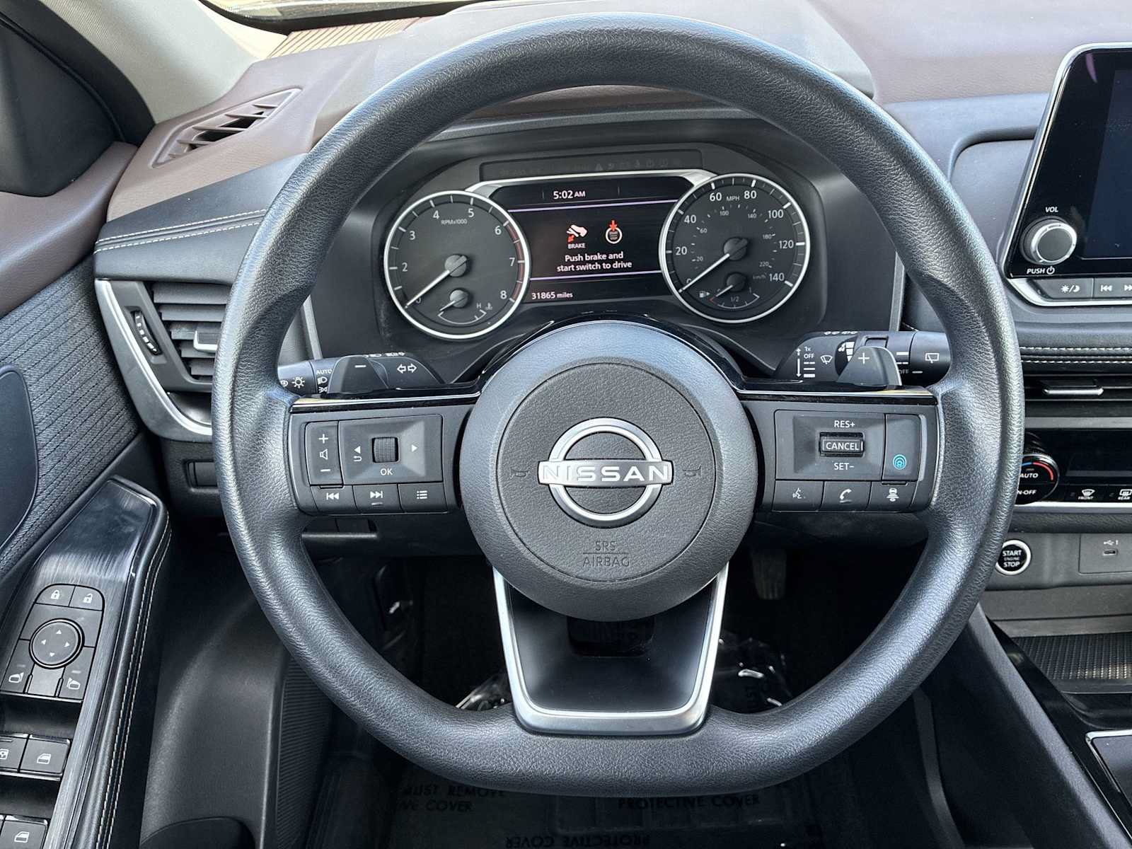 Used 2023 Nissan Rogue SV AWD/4WD image 11