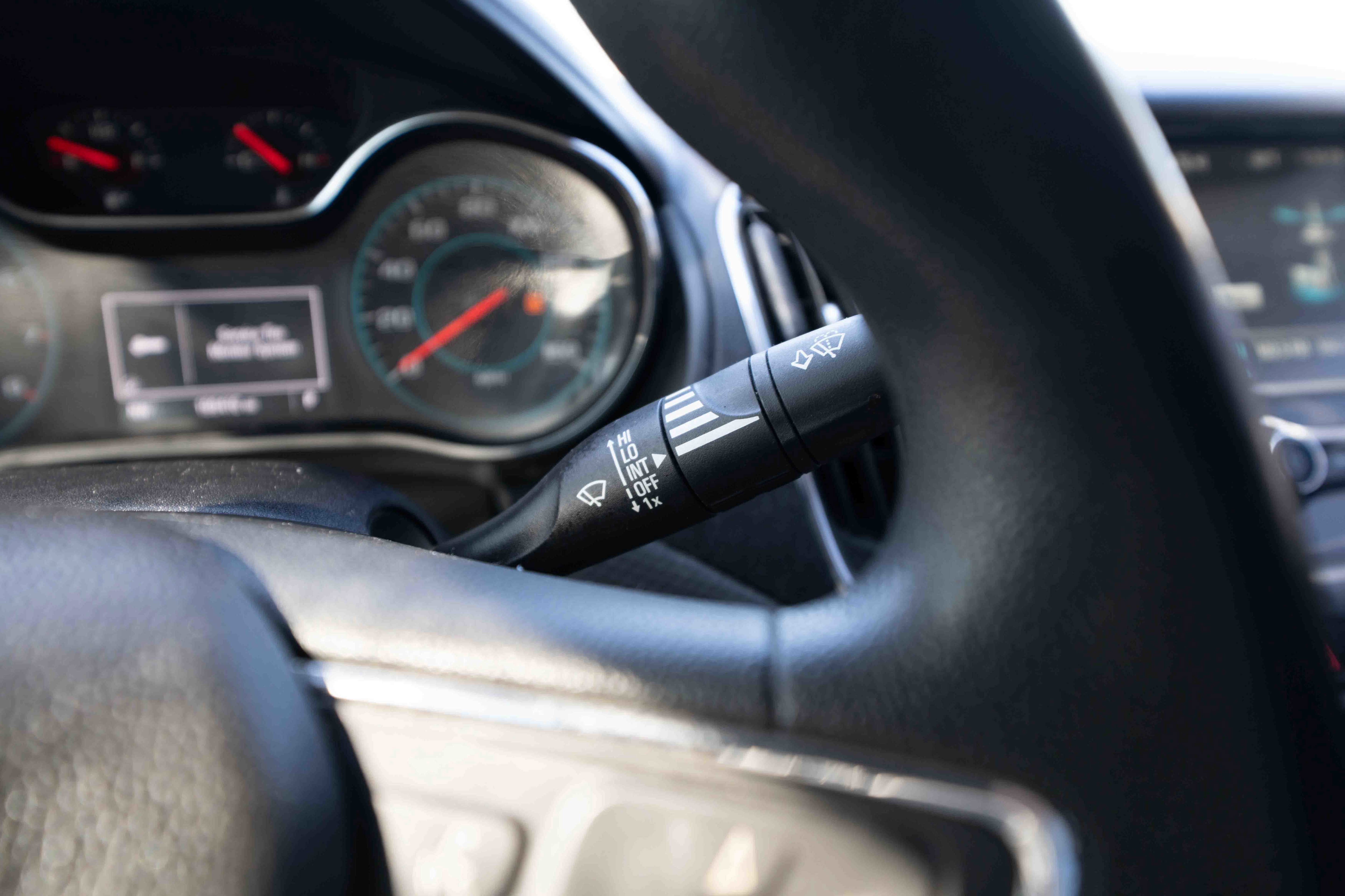 Used 2018 Chevrolet Cruze LT w/ Convenience Package image 14