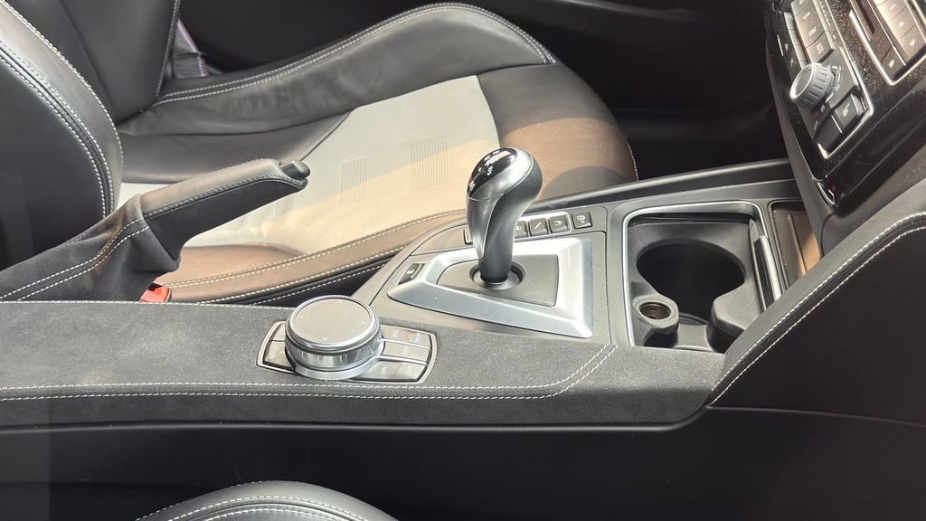 Used 2018 BMW M3 CS w/ Executive Package RWD image 5