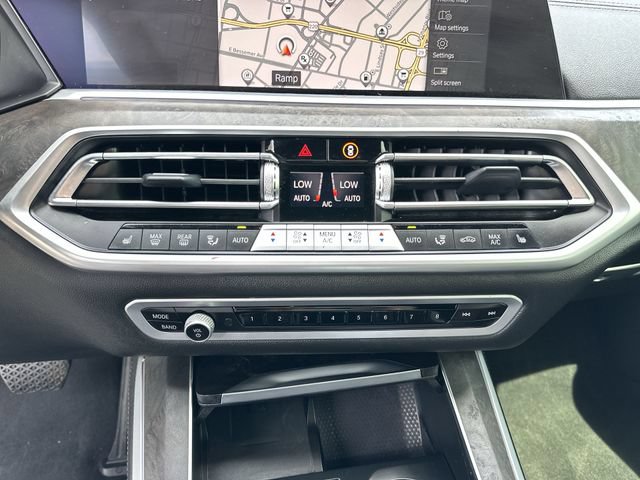 Used 2023 BMW X5 xDrive40i w/ Premium Package AWD/4WD image 23