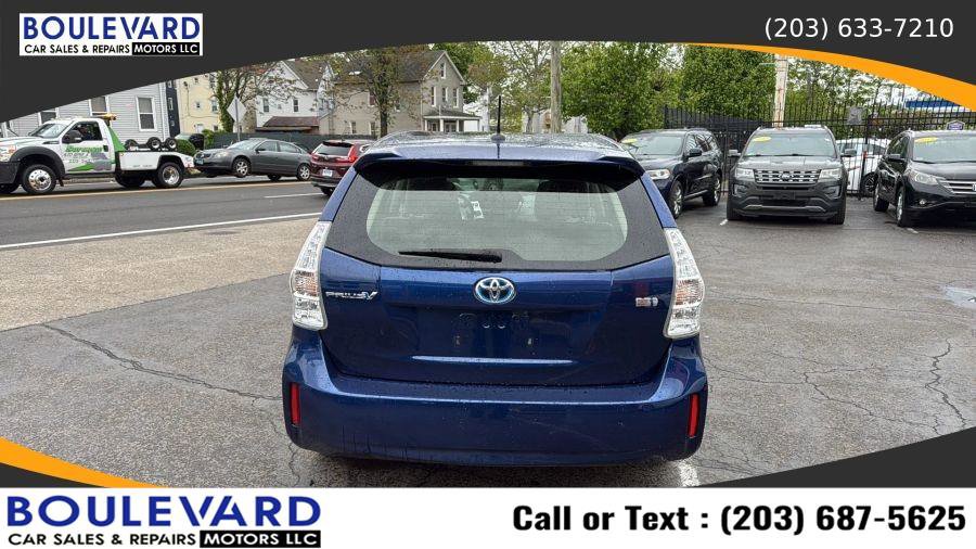 Used 2014 Toyota Prius V Three FWD image 6