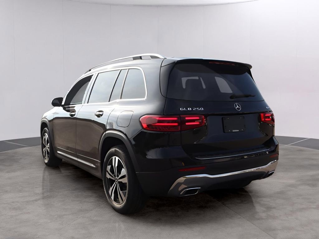 New 2026 Mercedes-Benz GLB 250 4MATIC image 5