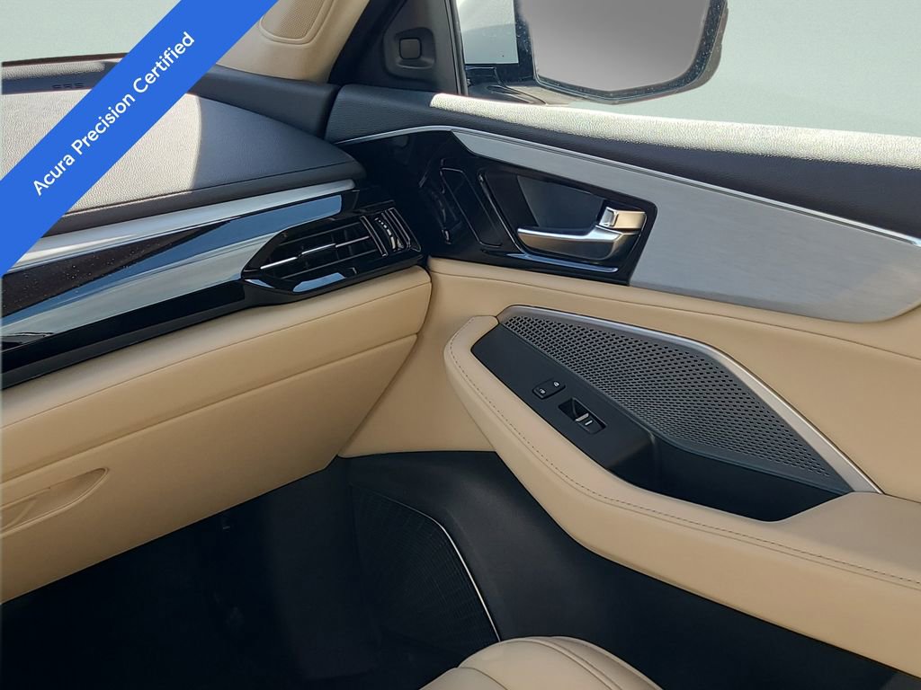Used 2023 Acura MDX FWD image 19