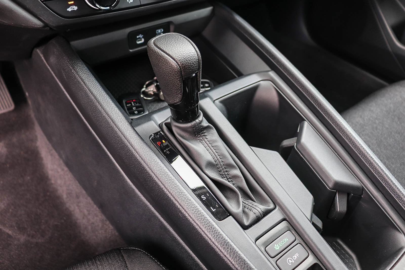 Used 2025 Honda Accord SE image 25