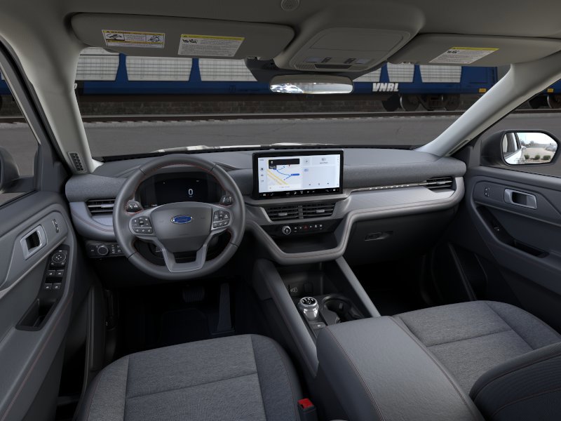 New 2026 Ford Explorer Active RWD image 9