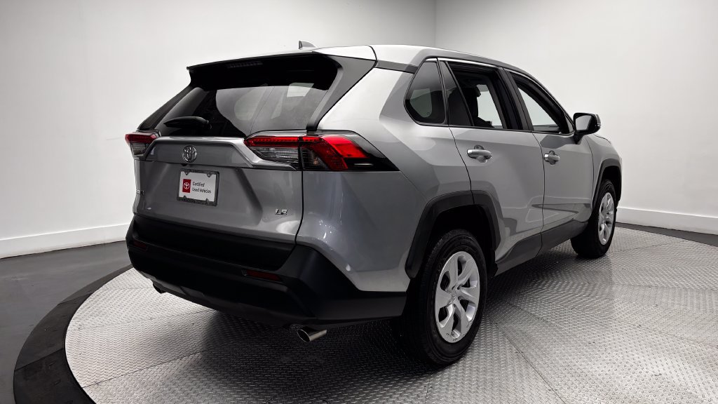Certified 2025 Toyota RAV4 LE FWD image 37