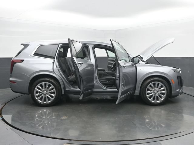 Certified 2025 Cadillac XT6 Premium Luxury w/ Technology Package AWD/4WD image 60
