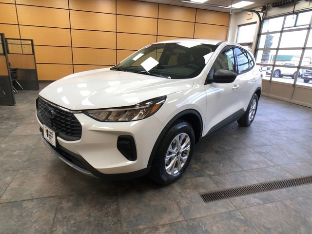 New 2026 Ford Escape Active w/ Cold Weather Package image 3