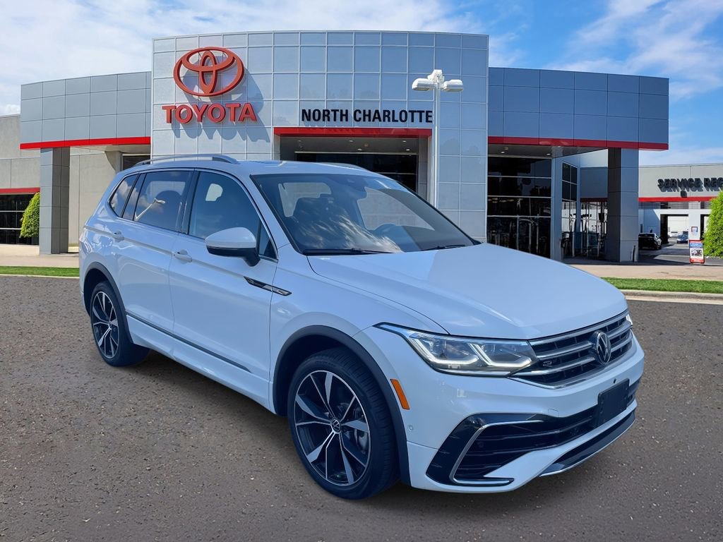 Used 2024 Volkswagen Tiguan SEL R-Line