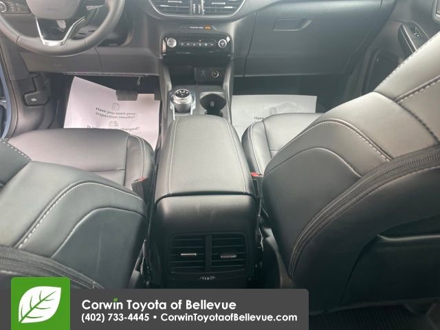 Used 2023 Ford Escape Platinum image 18