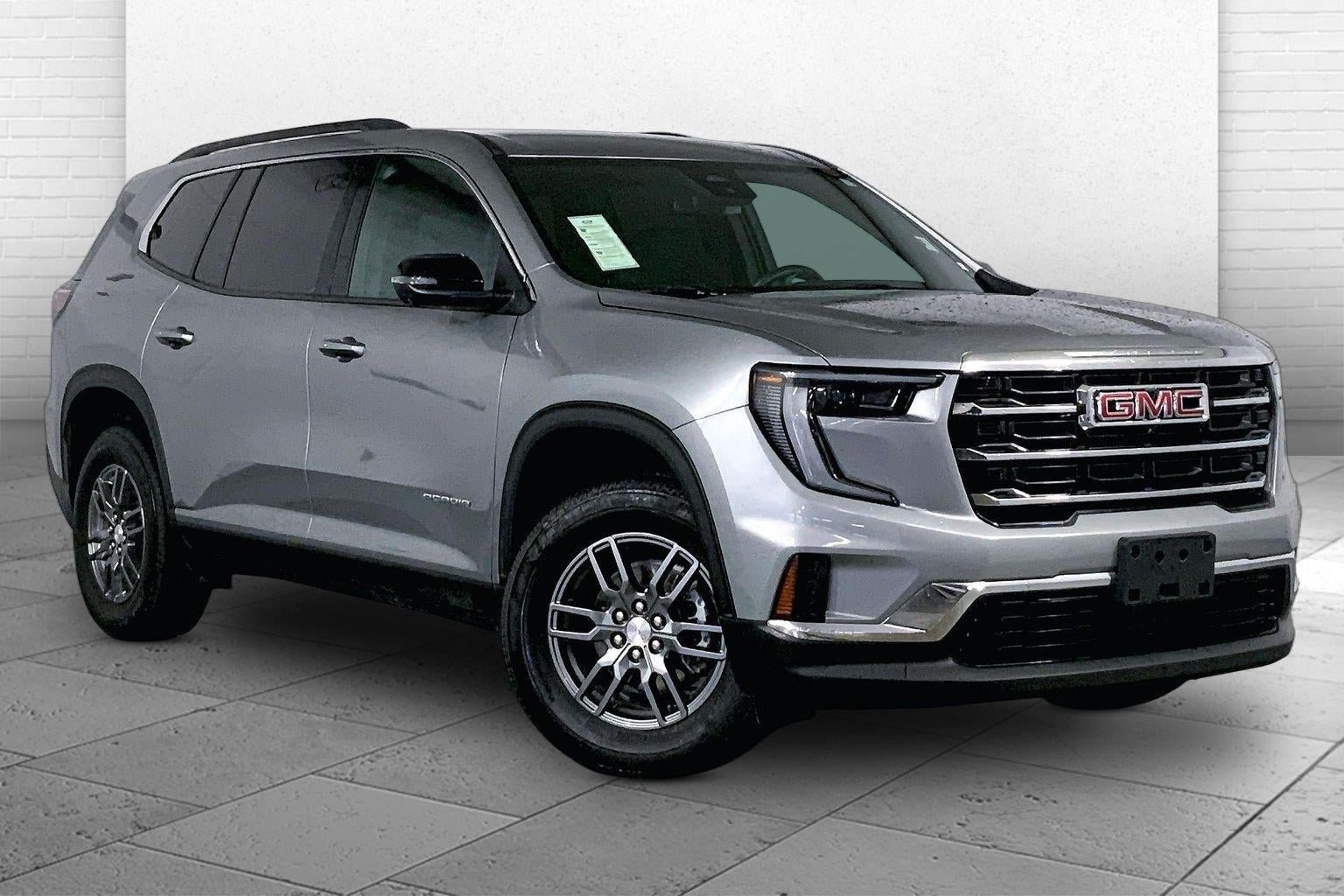 Used 2025 GMC Acadia Elevation FWD image 1
