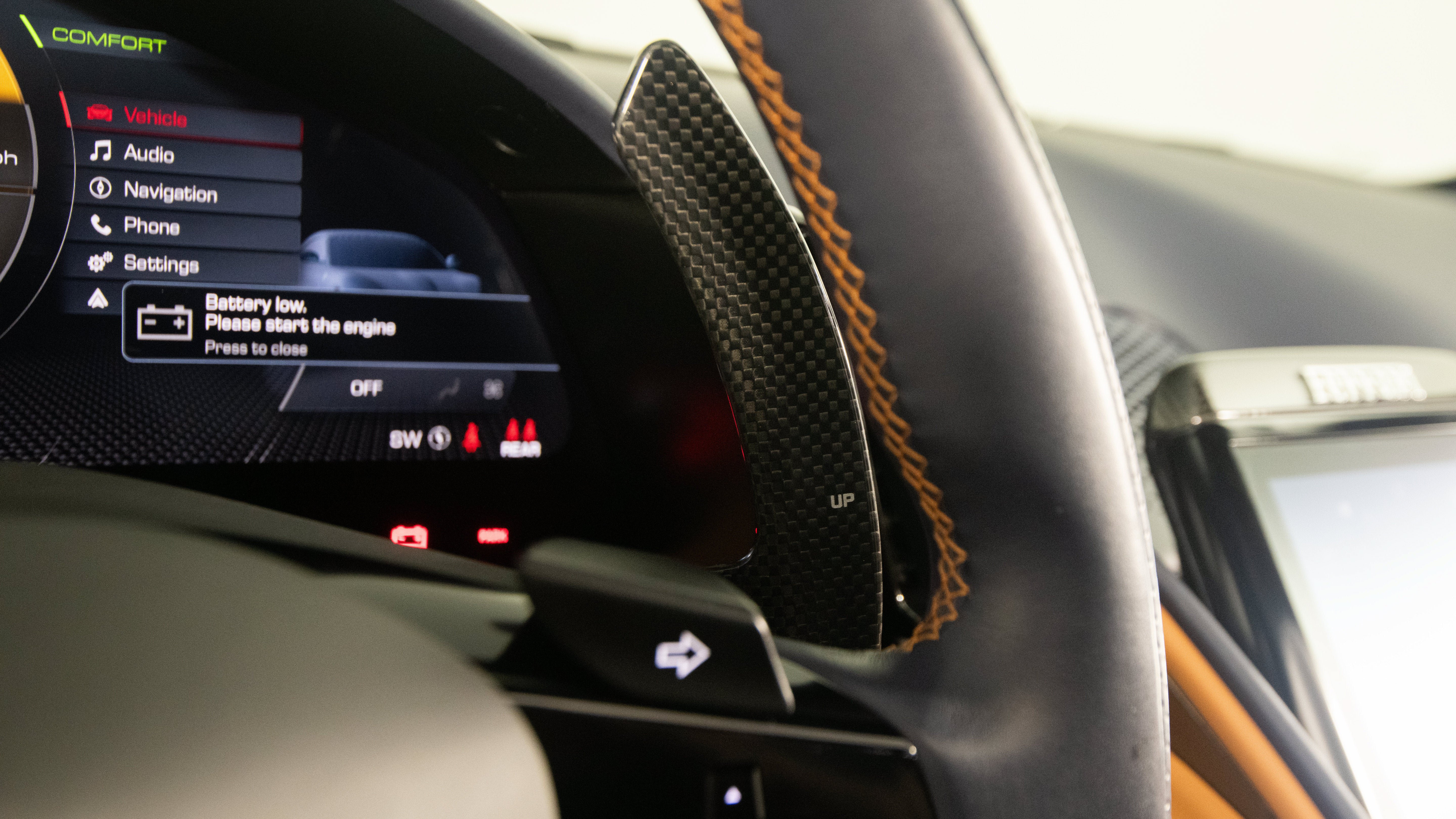 Certified 2025 Ferrari Roma Spider RWD image 27