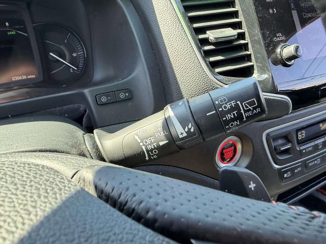 Used 2023 Honda Passport TrailSport image 32