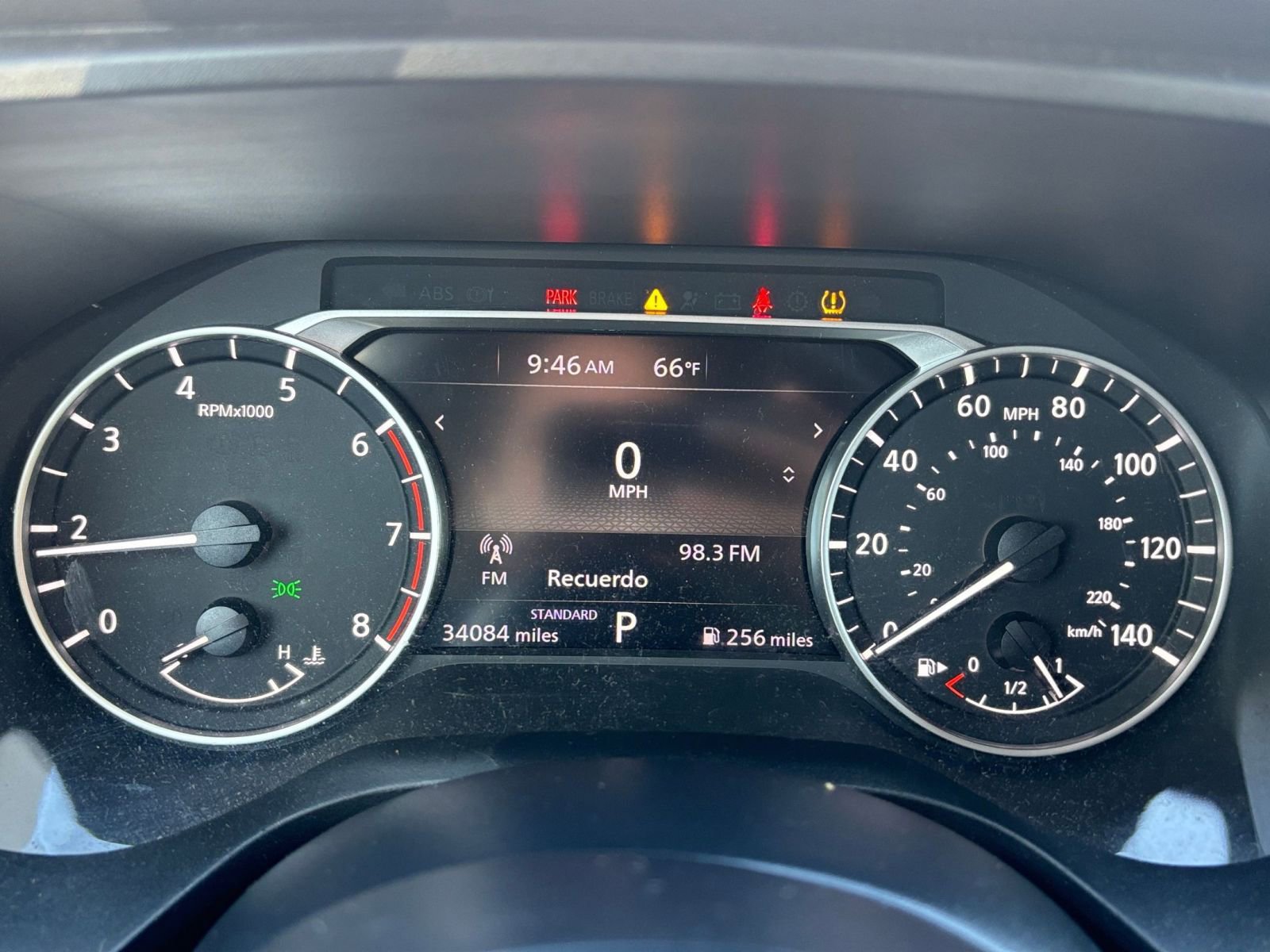 Used 2024 Nissan Rogue SV image 40