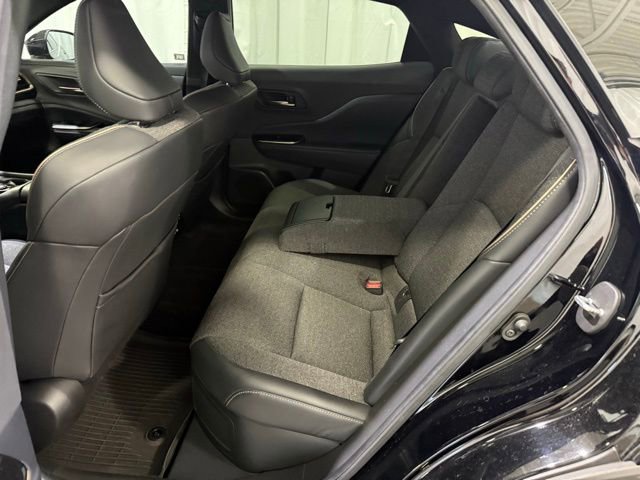 Certified 2024 Toyota Crown XLE image 9