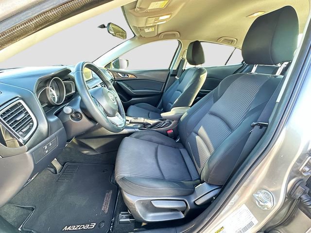 Used 2015 MAZDA MAZDA3 i Touring image 19
