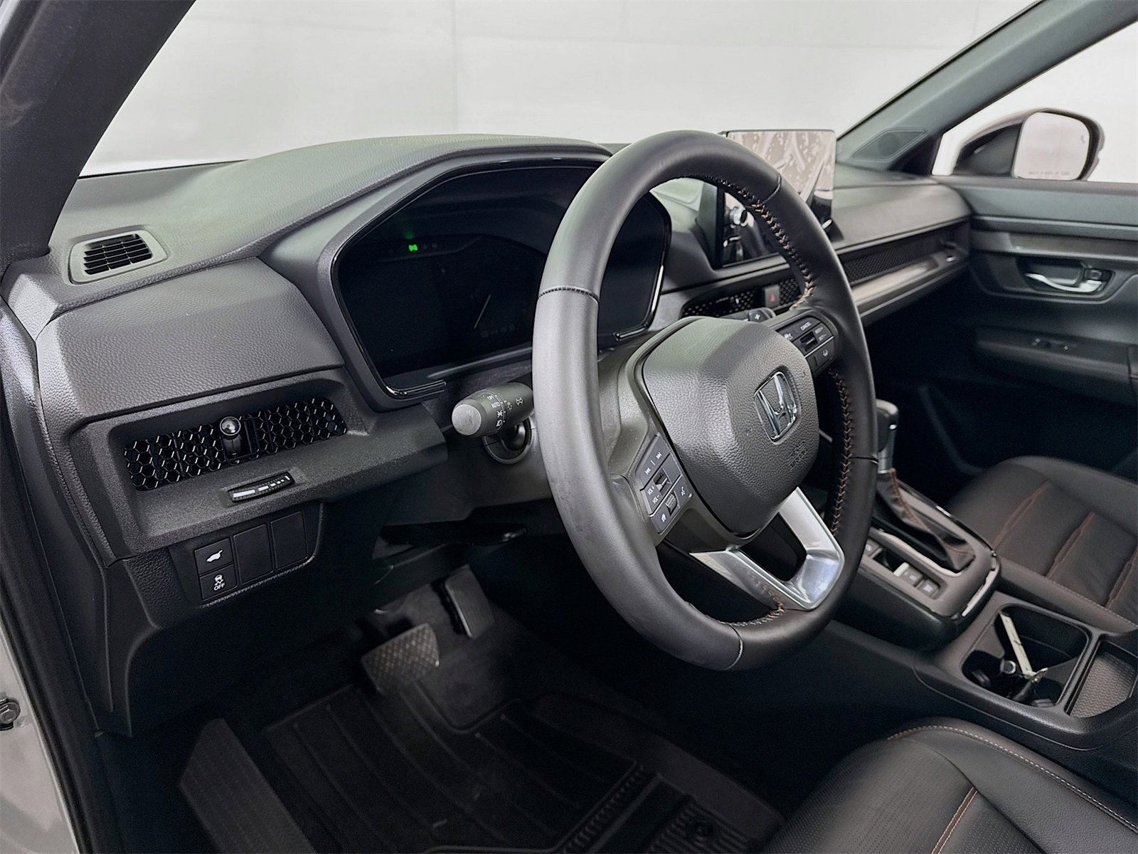 Used 2025 Honda CR-V Sport-L image 7