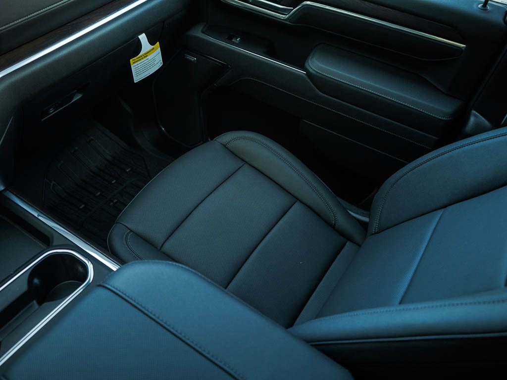 New 2026 GMC Sierra 3500 SLT w/ SLT Premium Package image 24