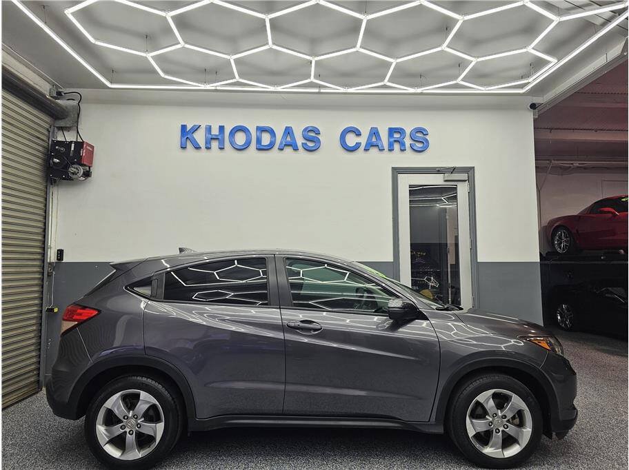 Used 2016 Honda HR-V EX image 5