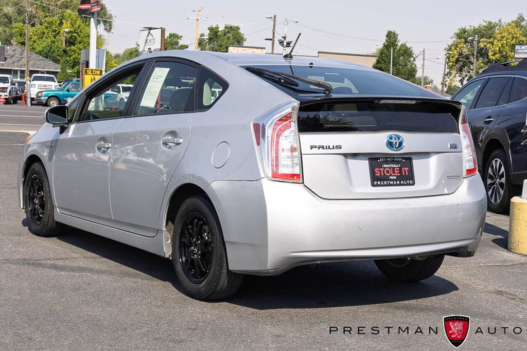 Used 2015 Toyota Prius Two FWD image 13