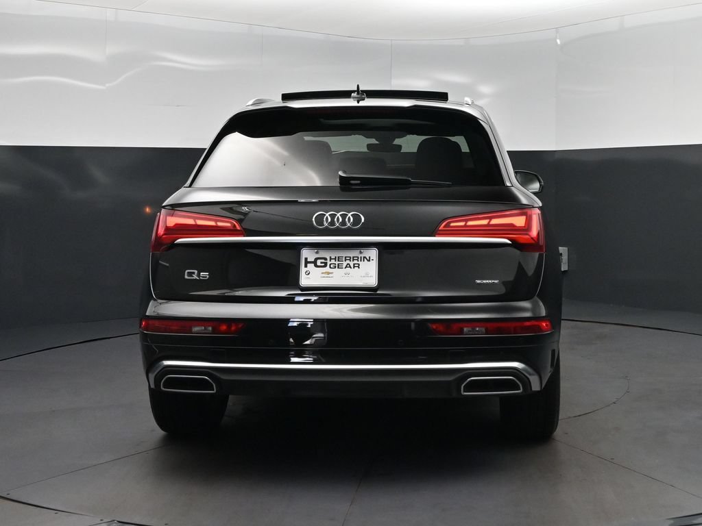 Used 2023 Audi Q5 2.0T Premium w/ Convenience Package AWD/4WD image 6