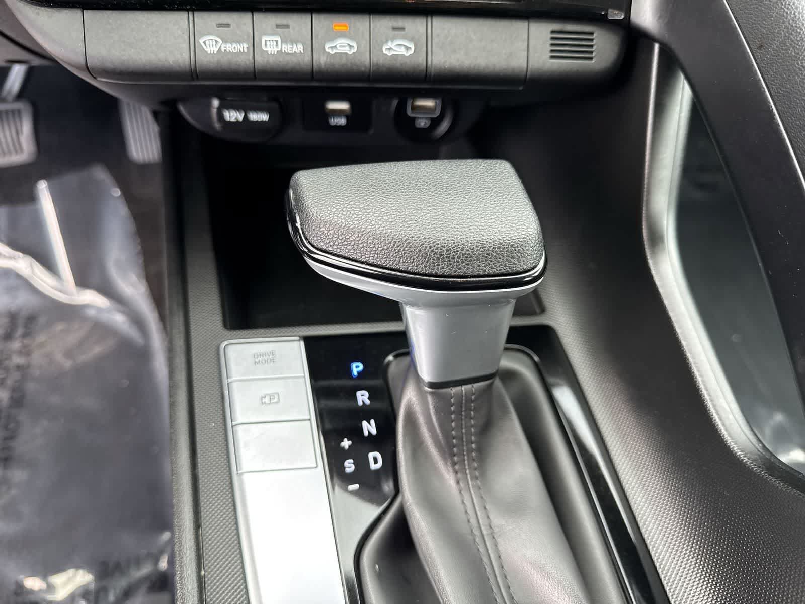 Used 2023 Hyundai Elantra SEL FWD image 37