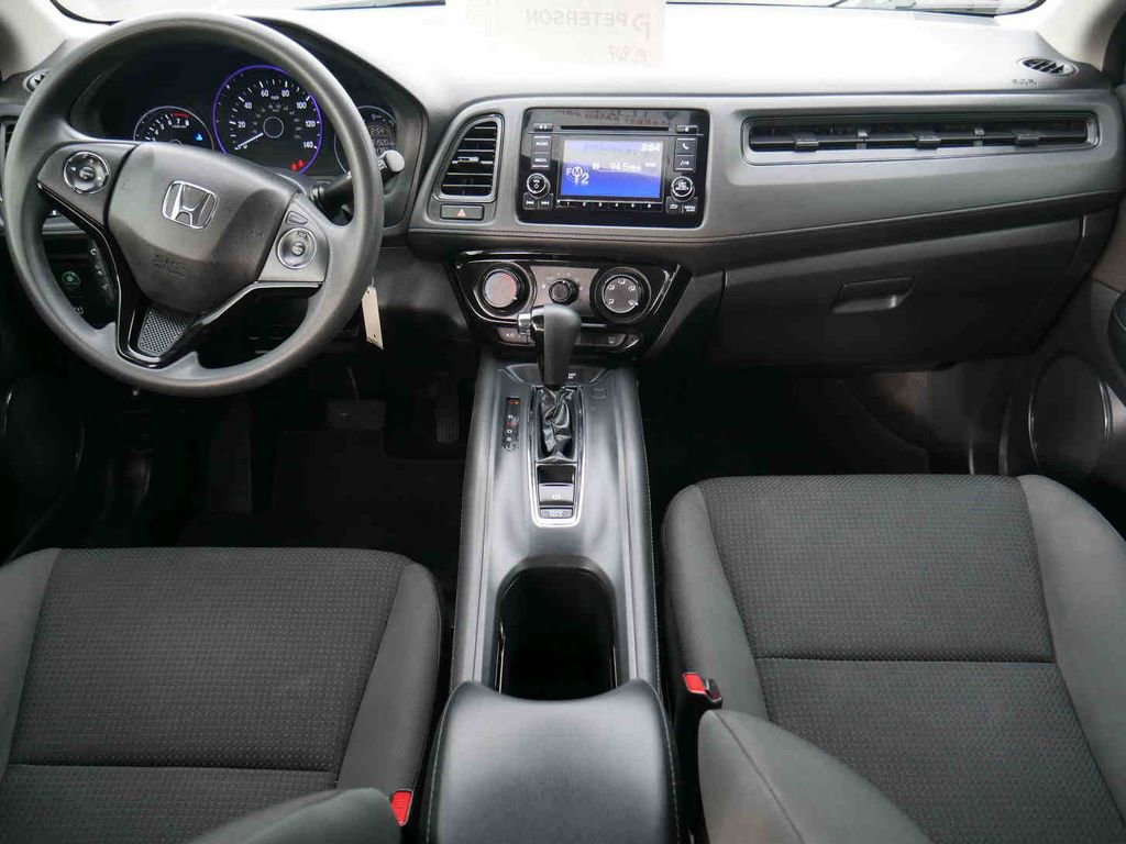Used 2022 Honda HR-V LX image 5