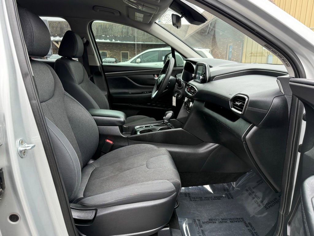 Used 2019 Hyundai Santa Fe SE image 23